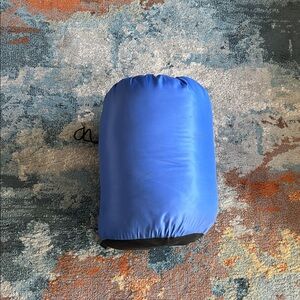 🌲 🏕️ Blue and Black Plaid Sleeping Bag 🏕️ 🌲